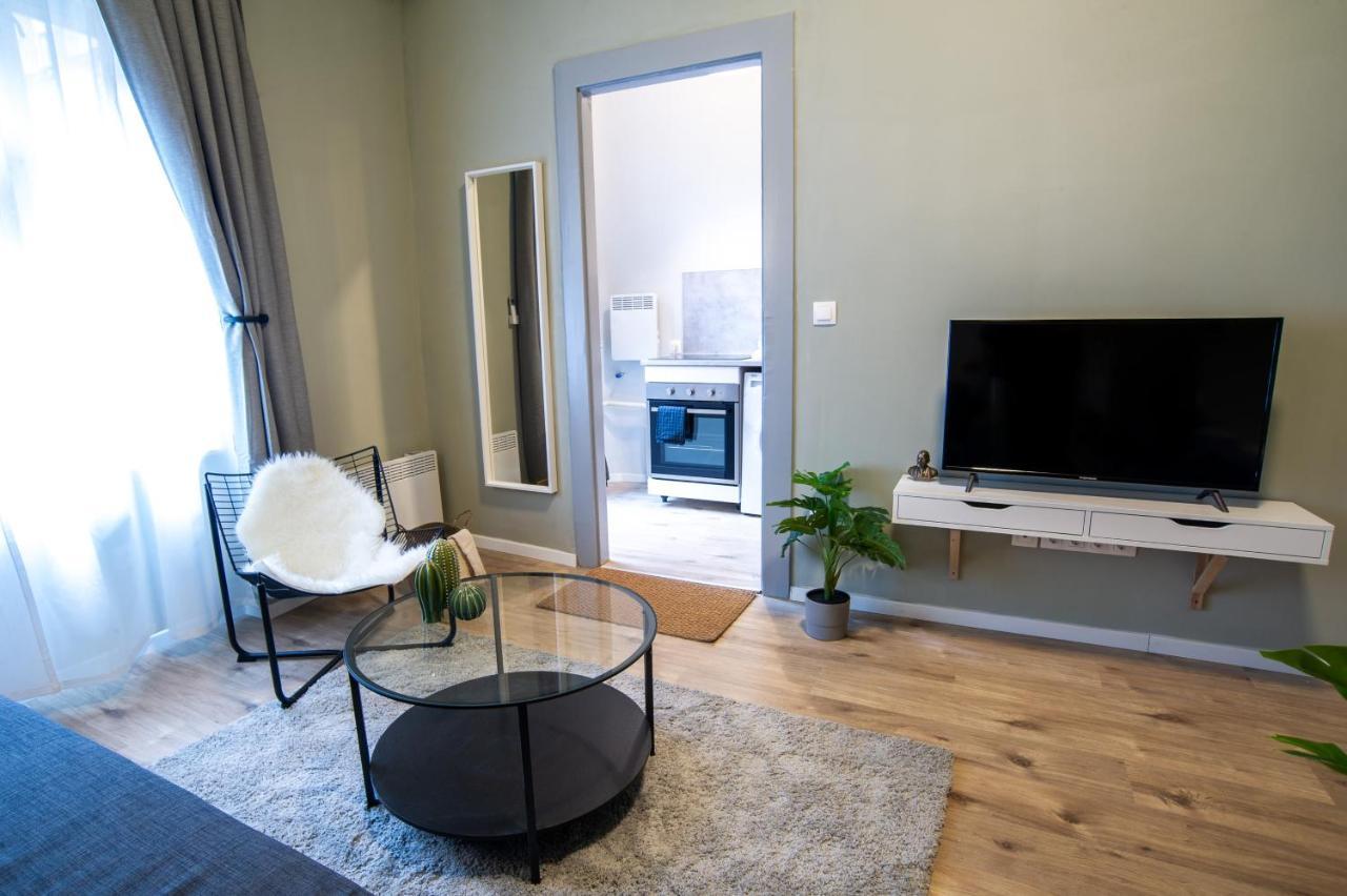 Cozy Apartment On The Boulevard. Budapest Exterior photo